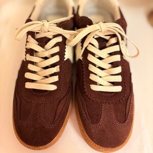 Dolce Vita Brown Suede Sneakers with Cream Laces - Size 7